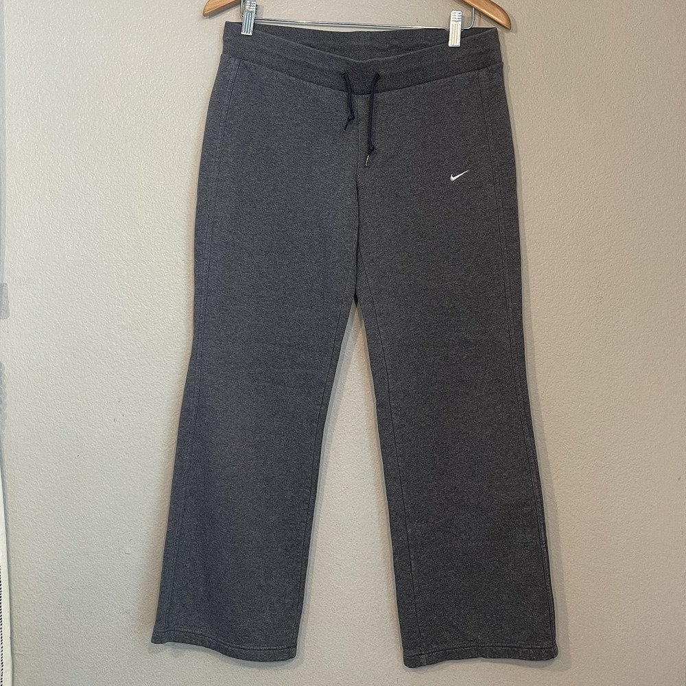 Nike Women's Small Gray Sweatpants Fleece Straight Leg Swoosh Drawstring